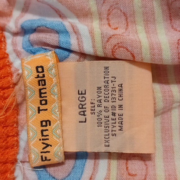 Flying Tomatoe, size L, floral print mini dress with ruffled collar. 100% rayon. - Picture 10 of 12